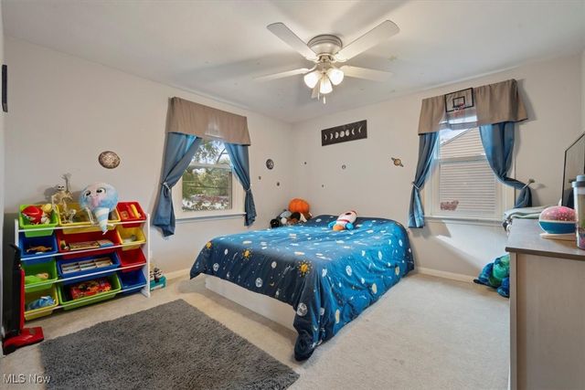 2417 G Street, Lorain, OH 44052