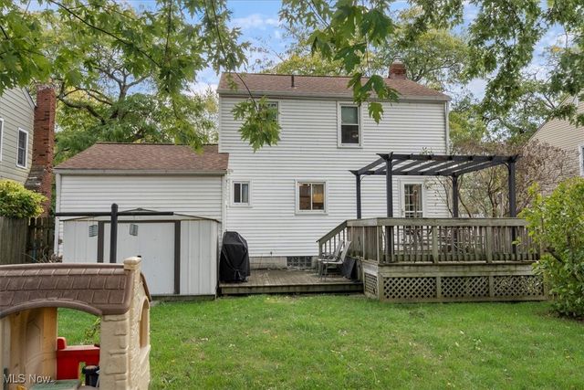 2417 G Street, Lorain, OH 44052