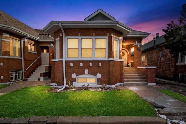 6621 S California Avenue, Chicago, IL 60629