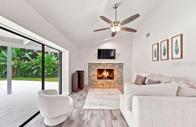 13904 HAYWARD PLACE, Tampa, FL 33618