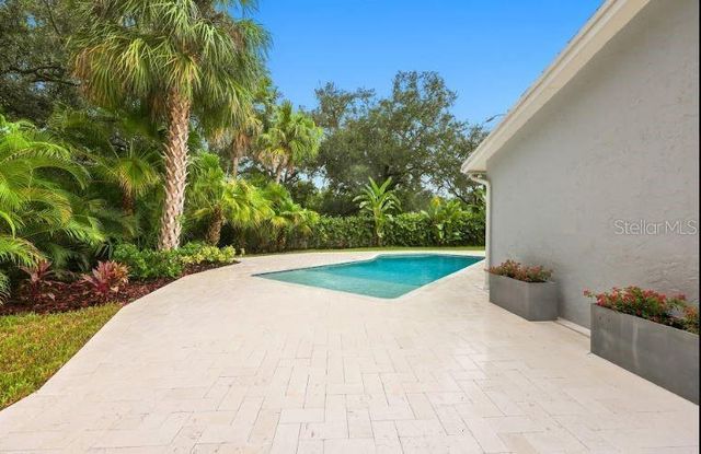 13904 HAYWARD PLACE, Tampa, FL 33618