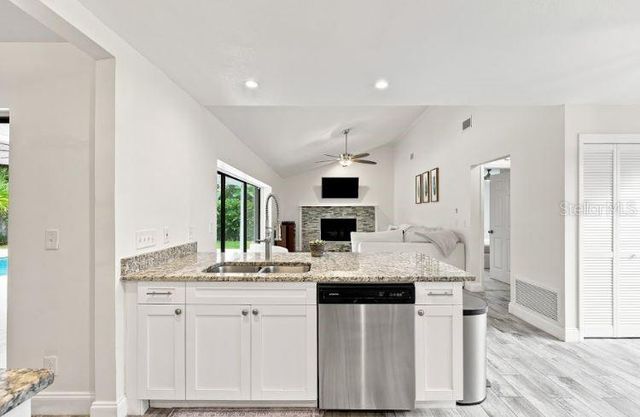 13904 HAYWARD PLACE, Tampa, FL 33618