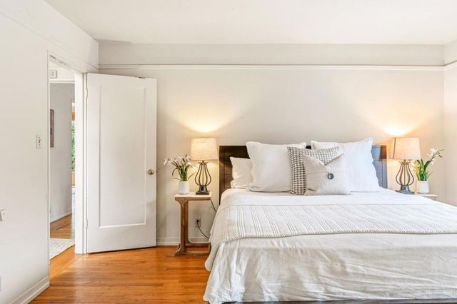 990 Sinex Avenue, Pacific Grove, CA 93950