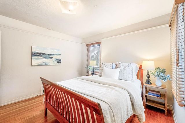 990 Sinex Avenue, Pacific Grove, CA 93950