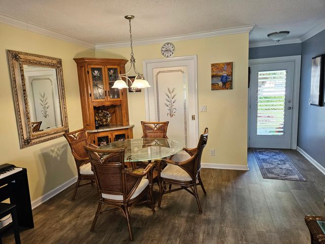 2677 Dudley Drive W G, West Palm Beach, FL 33415