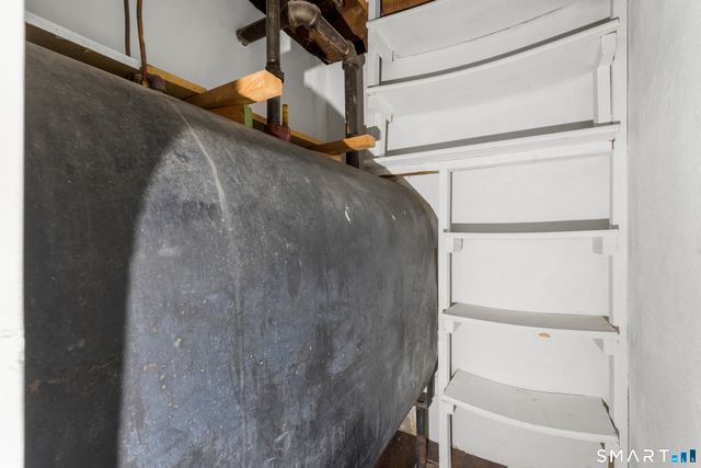 105 Hyde Road, West Hartford, CT 06117