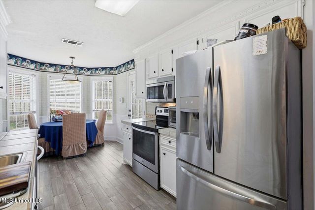 4618 Moonridge Cove, Pearl, MS 39208