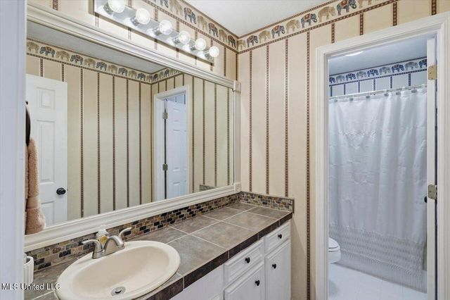 4618 Moonridge Cove, Pearl, MS 39208