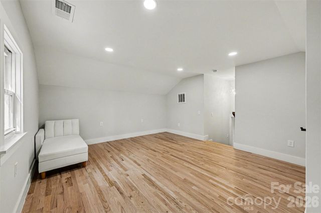 5008 The Plaza None, Charlotte, NC 28215