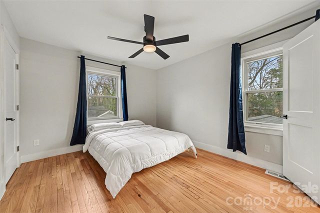 5008 The Plaza None, Charlotte, NC 28215