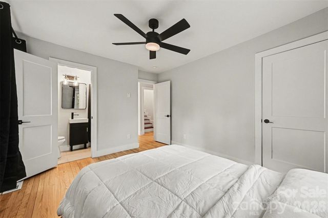 5008 The Plaza None, Charlotte, NC 28215