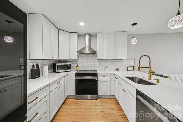 5008 The Plaza None, Charlotte, NC 28215