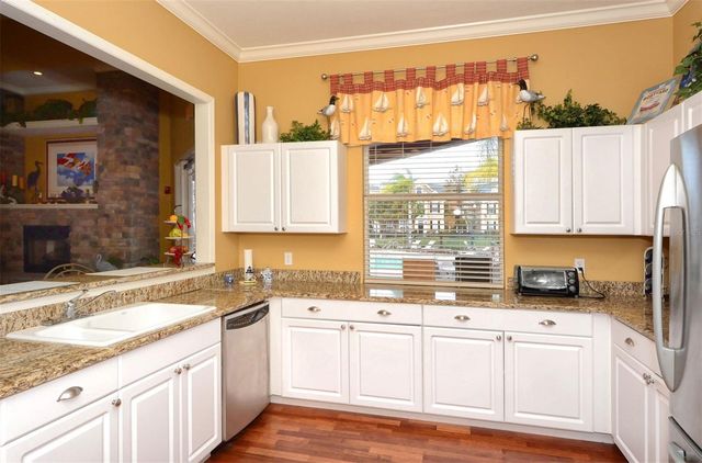 5520 ROSEHILL ROAD 203, Sarasota, FL 34233