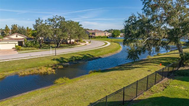 5520 ROSEHILL ROAD 203, Sarasota, FL 34233