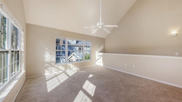5520 ROSEHILL ROAD 203, Sarasota, FL 34233