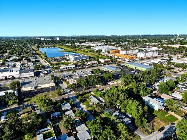 2310 29TH STREET N, St Petersburg, FL 33713
