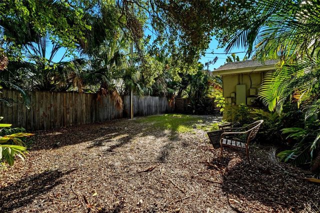 2310 29TH STREET N, St Petersburg, FL 33713