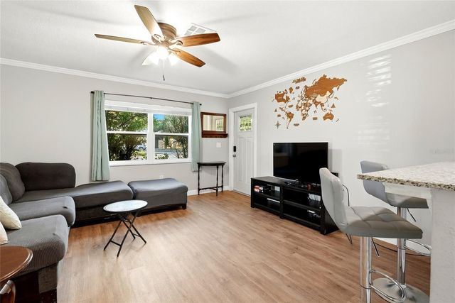 2310 29TH STREET N, St Petersburg, FL 33713