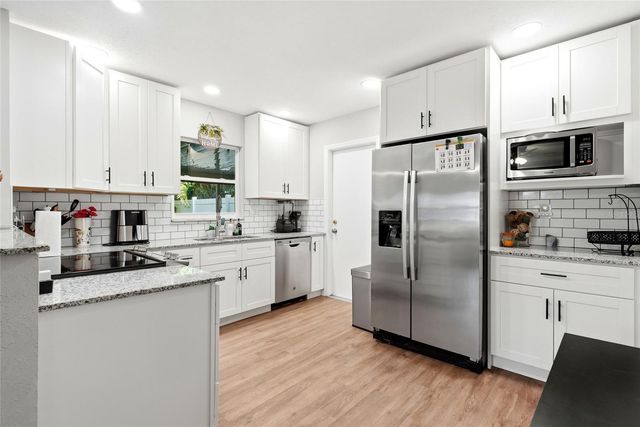 2310 29TH STREET N, St Petersburg, FL 33713