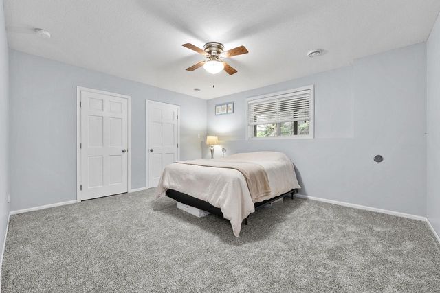 S6090 Deer Park PLACE, Eau Claire, WI 54701