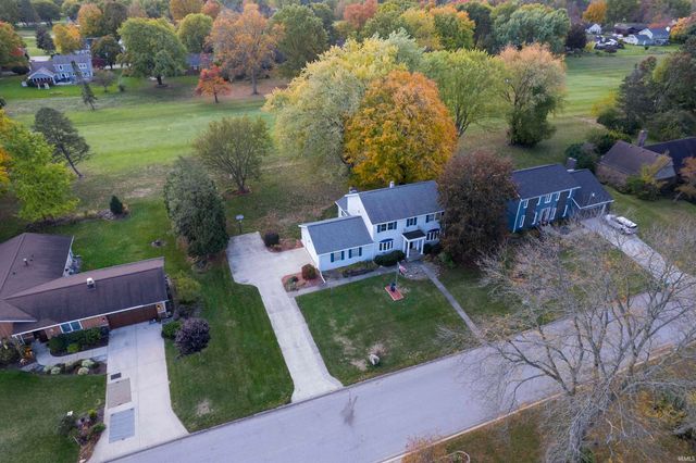 16322 Barryknoll Way, Granger, IN 46530