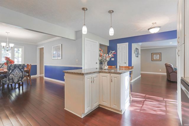 16322 Barryknoll Way, Granger, IN 46530