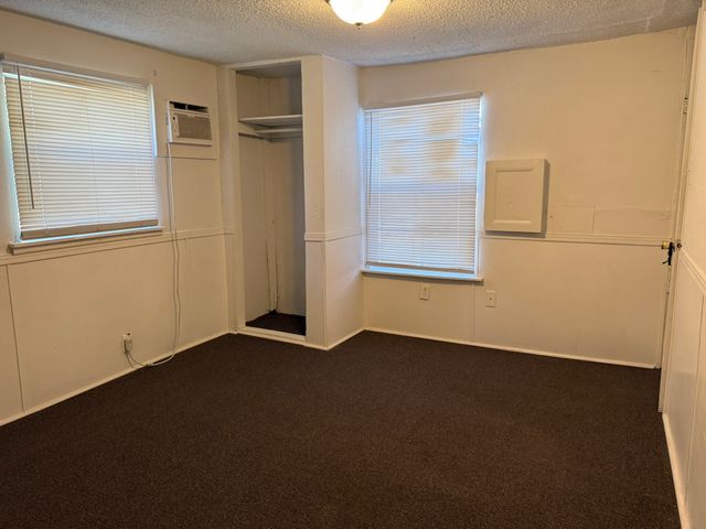 10604 County Road 1020, Burleson, TX 76028