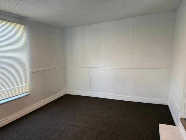 10604 County Road 1020, Burleson, TX 76028