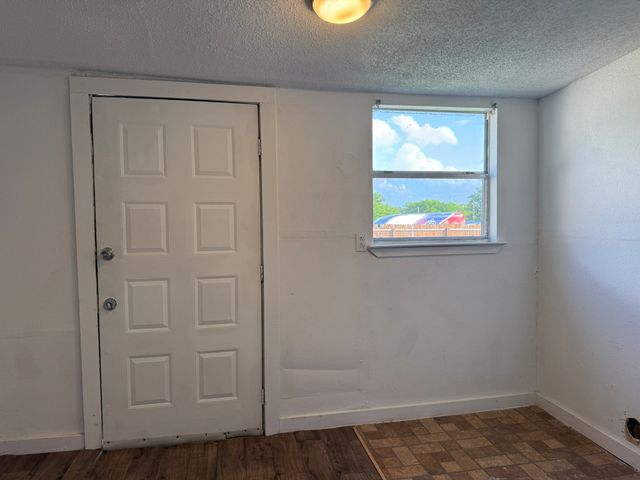 10604 County Road 1020, Burleson, TX 76028