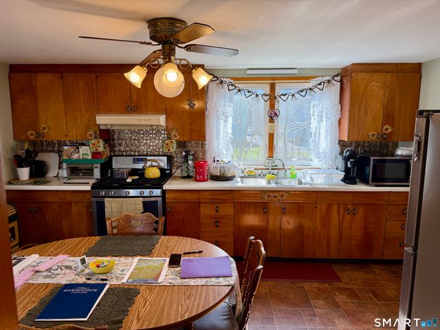 52 South 1st Street, Meriden, CT 06451