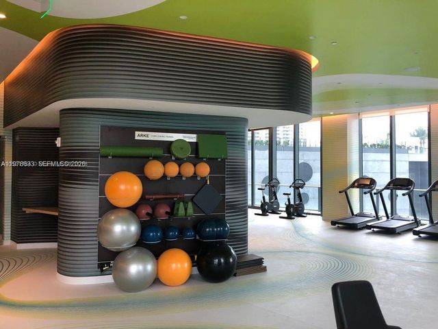 501 NE 31st St 3003, Miami, FL 33137