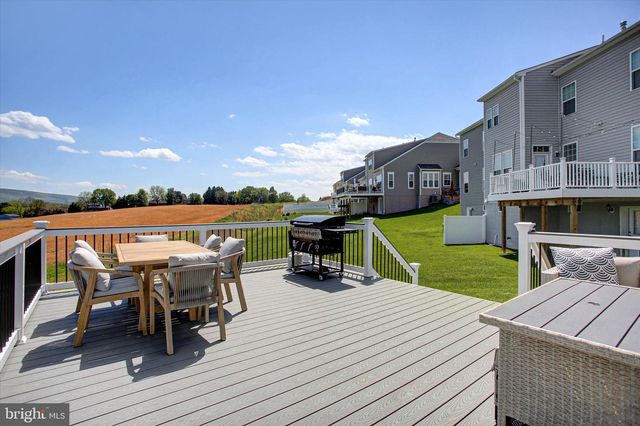 11700 MYSTIC ROCK LN S, Waynesboro, PA 17268