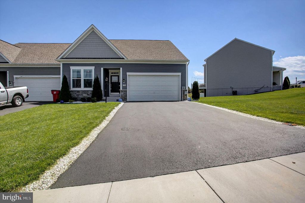 11700 MYSTIC ROCK LN S, Waynesboro, PA 17268