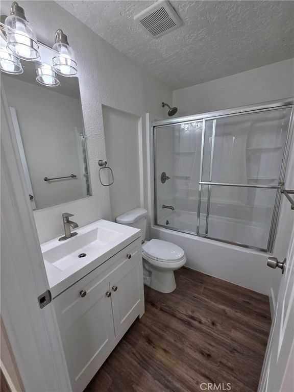 Image 10 of property listing at 116 Lost Horizon Drive, Oroville, CA 95966