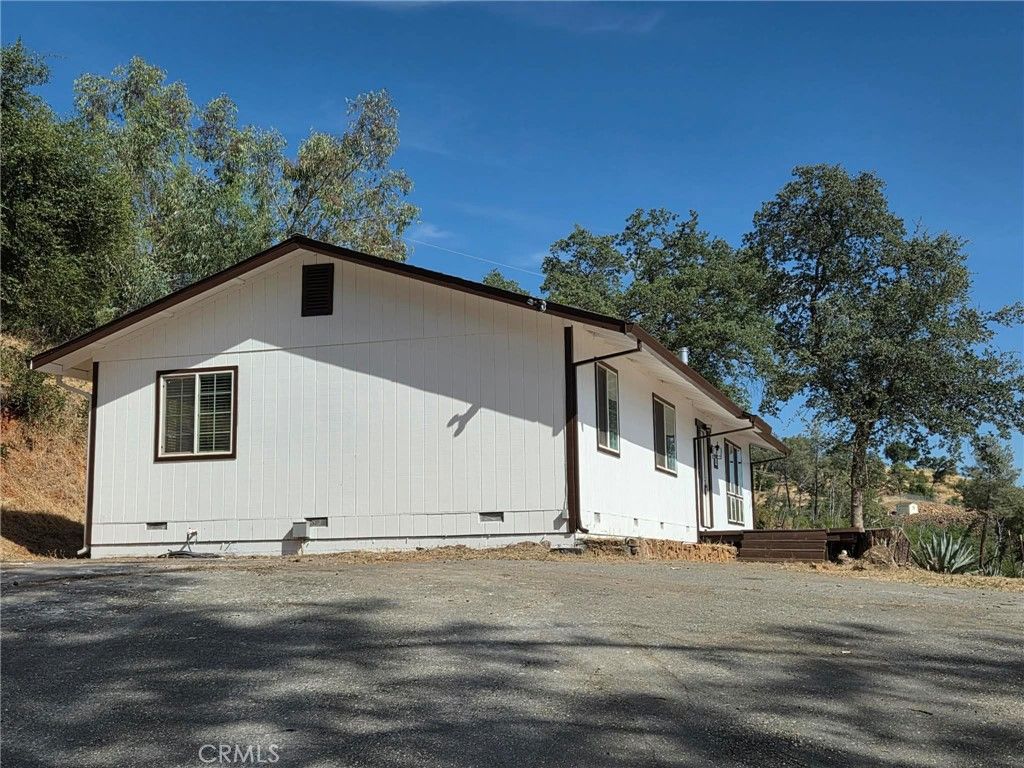 Image 1 of property listing at 116 Lost Horizon Drive, Oroville, CA 95966