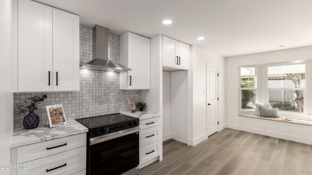 5032 N 78TH Street, Scottsdale, AZ 85250