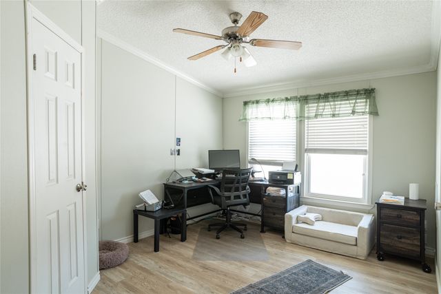 593 Chisholm Hills Drive, New Fairview, TX 76078