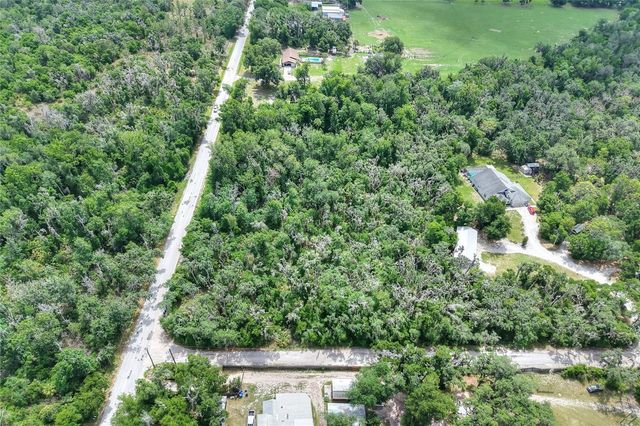 600 THOMPSON ROAD, Lithia, FL 33547