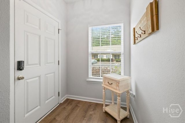 95 Falkland Avenue, Savannah, GA 31407