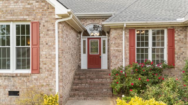 112 Hood Farm Road, Clayton, NC 27520