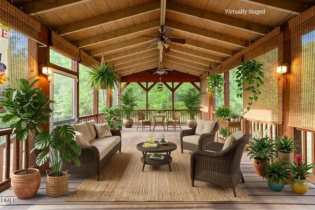 112 Hood Farm Road, Clayton, NC 27520