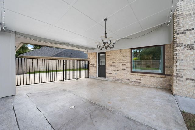 2331 Brookdale Drive, Houston, TX 77339