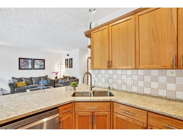 17405 Se 24TH St, Vancouver, WA 98683