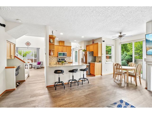 17405 Se 24TH St, Vancouver, WA 98683