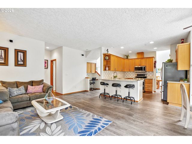 17405 Se 24TH St, Vancouver, WA 98683