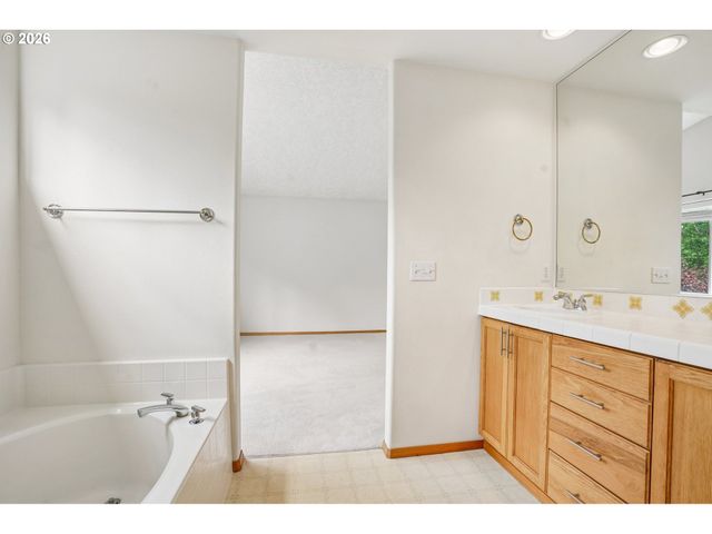 17405 Se 24TH St, Vancouver, WA 98683