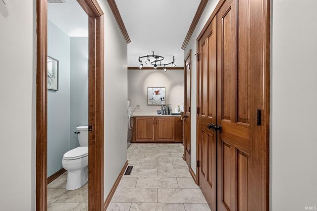 55961 Dana Drive, Bristol, IN 46507