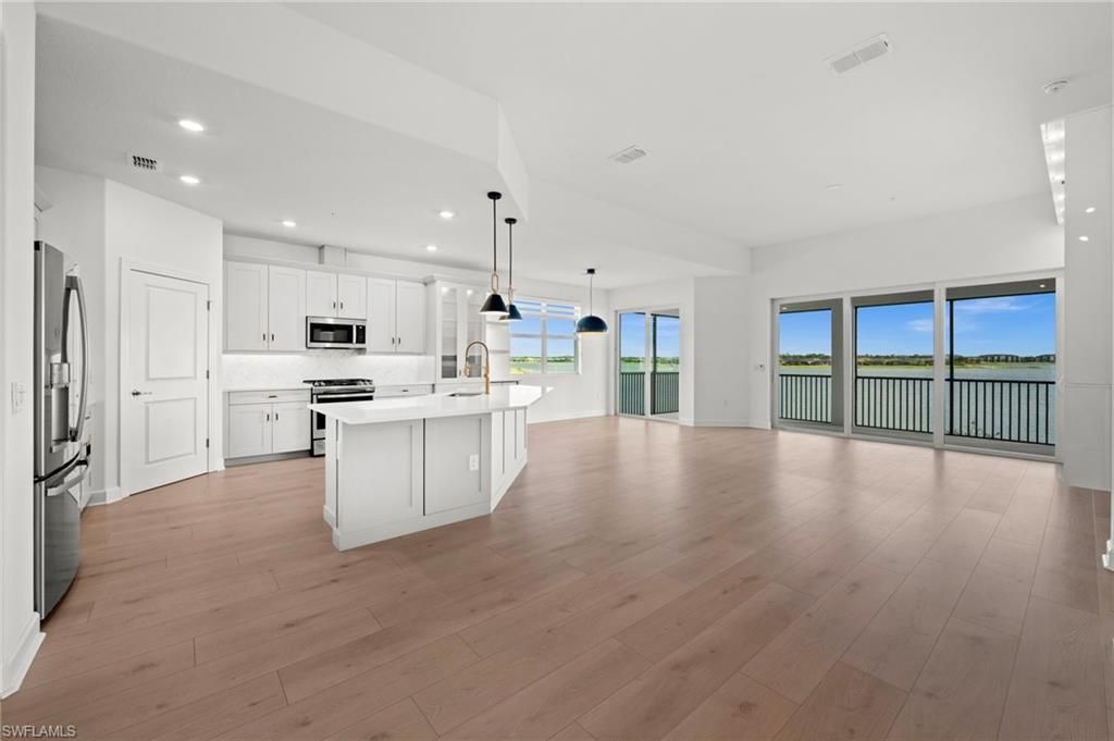 42788 Wildrose CIR 3921, PUNTA GORDA, FL 33982 — photo 5