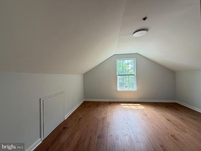 5302 76TH, Lanham, MD 20706