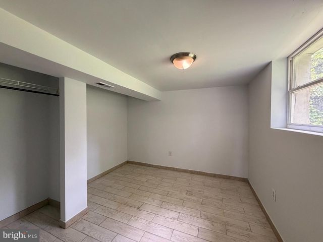 5302 76TH, Lanham, MD 20706